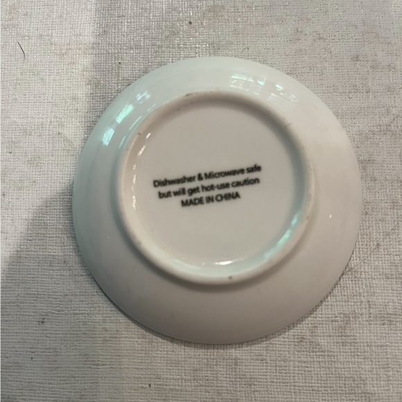 Decorative yellow Bicycle with flower basket Trinket Dish. GUC! So cute! - Picture 2 of 3